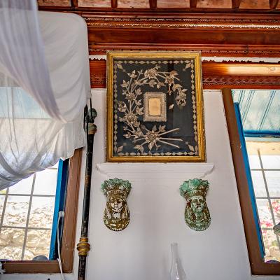 Angelicas Paradosiako Spiti 239