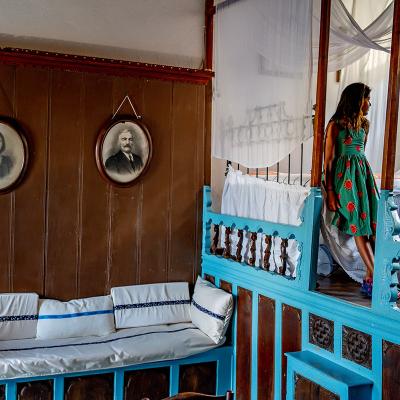 Angelicas Paradosiako Spiti 335