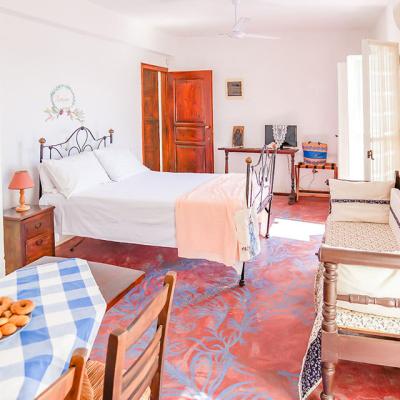 Angelicas Apartment 1 113