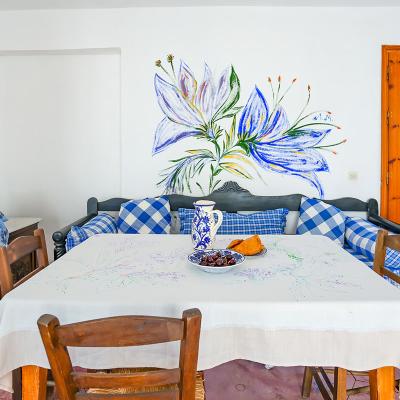 Angelicas Apartment 3 108