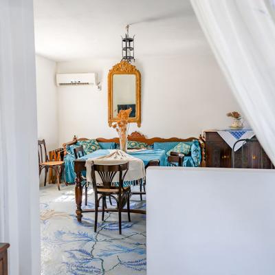 Angelicas Apartment 4 196