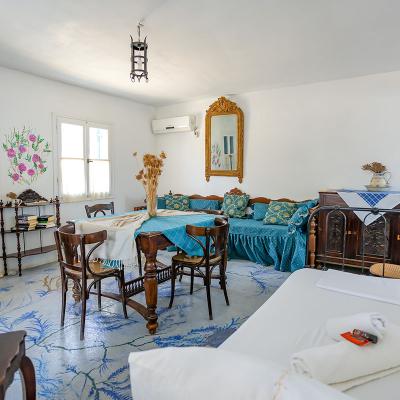 Angelicas Apartment 4 242